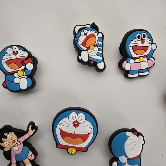 NEW Doraemon Cartoon Cat Jibbitz Bundle 16 Shoe Charms for Crocs - Picture 6 of 7